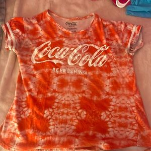Coca cola T-shirt XL(15-17)